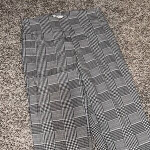 Emma & Olivia Houndstooth Cropped Pants Elastic Waist Pull On Size 8‎